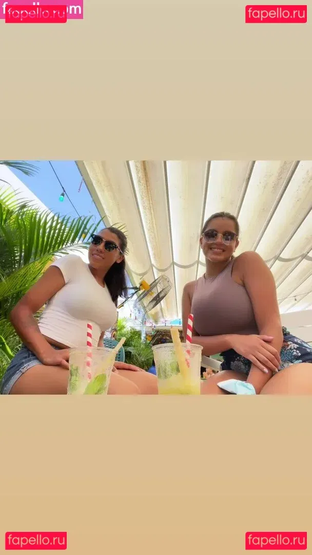 Leslie Sanchez Onlyfans Photo Gallery 