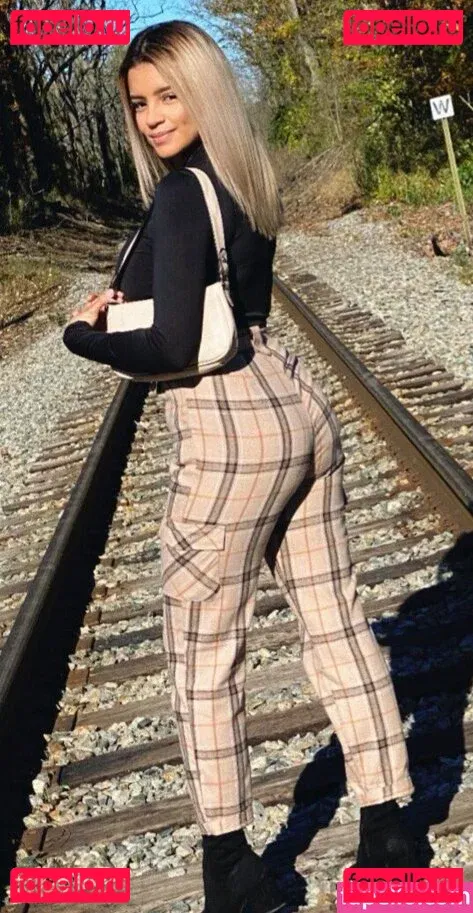 Leslie Sanchez Onlyfans Photo Gallery 