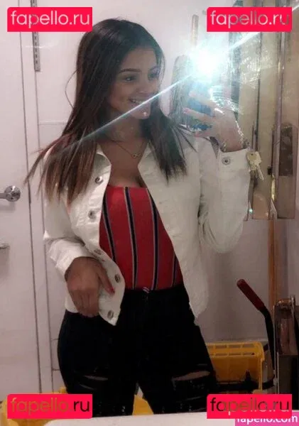 Leslie Sanchez Onlyfans Photo Gallery 