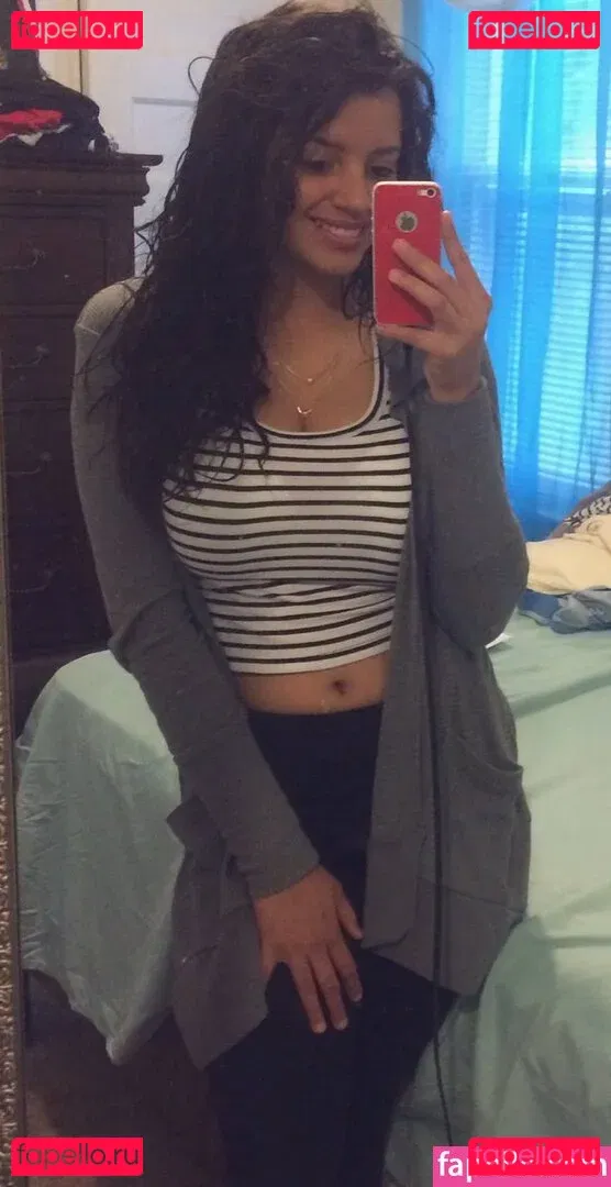 Leslie Sanchez Onlyfans Photo Gallery 