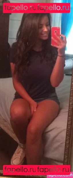 Leslie Sanchez Onlyfans Photo Gallery 