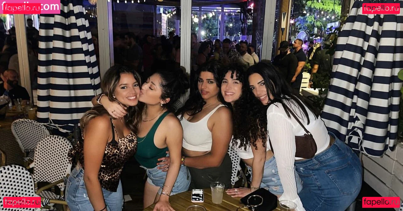 Leslie Sanchez Onlyfans Photo Gallery 