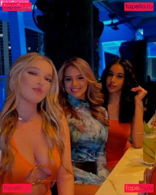 Leslie Sanchez Onlyfans Photo Gallery 