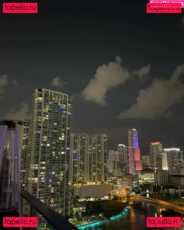 Leslie Sanchez Onlyfans Photo Gallery 