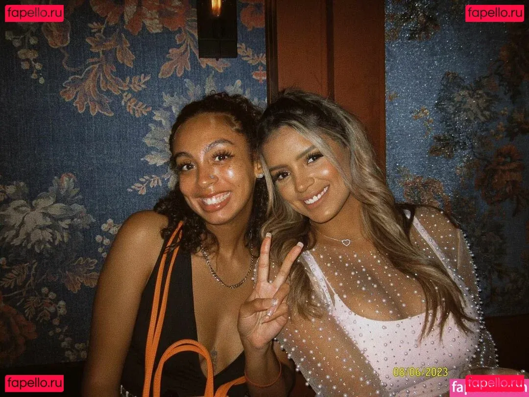 Leslie Sanchez Onlyfans Photo Gallery 