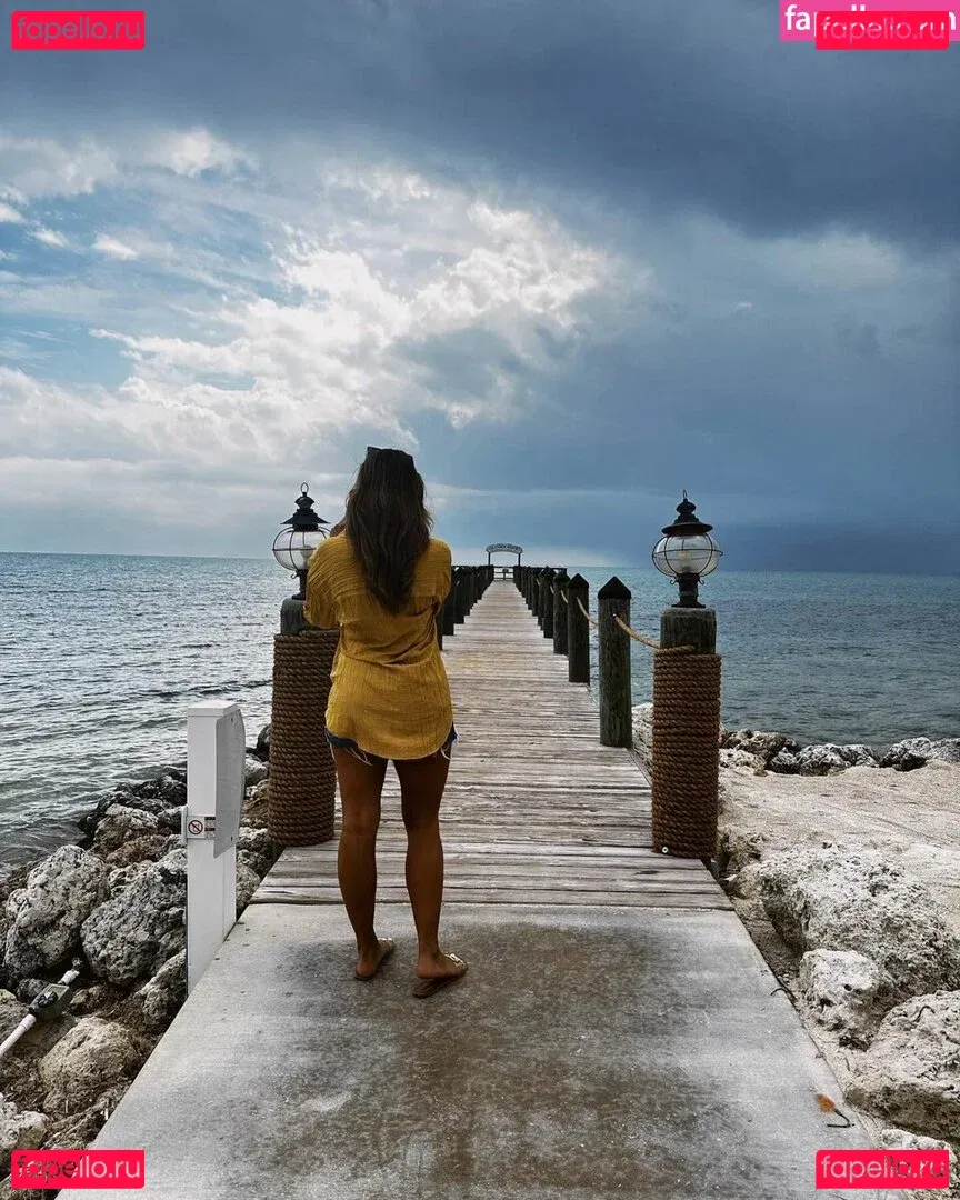 Leslie Sanchez Onlyfans Photo Gallery 