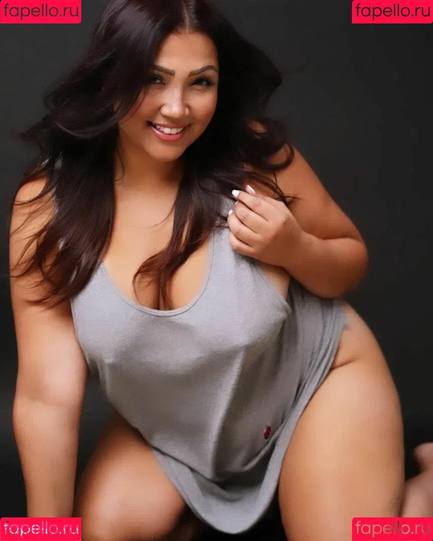 Aziastar Onlyfans Photo Gallery 