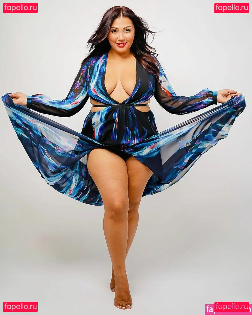 Aziastar Onlyfans Photo Gallery 