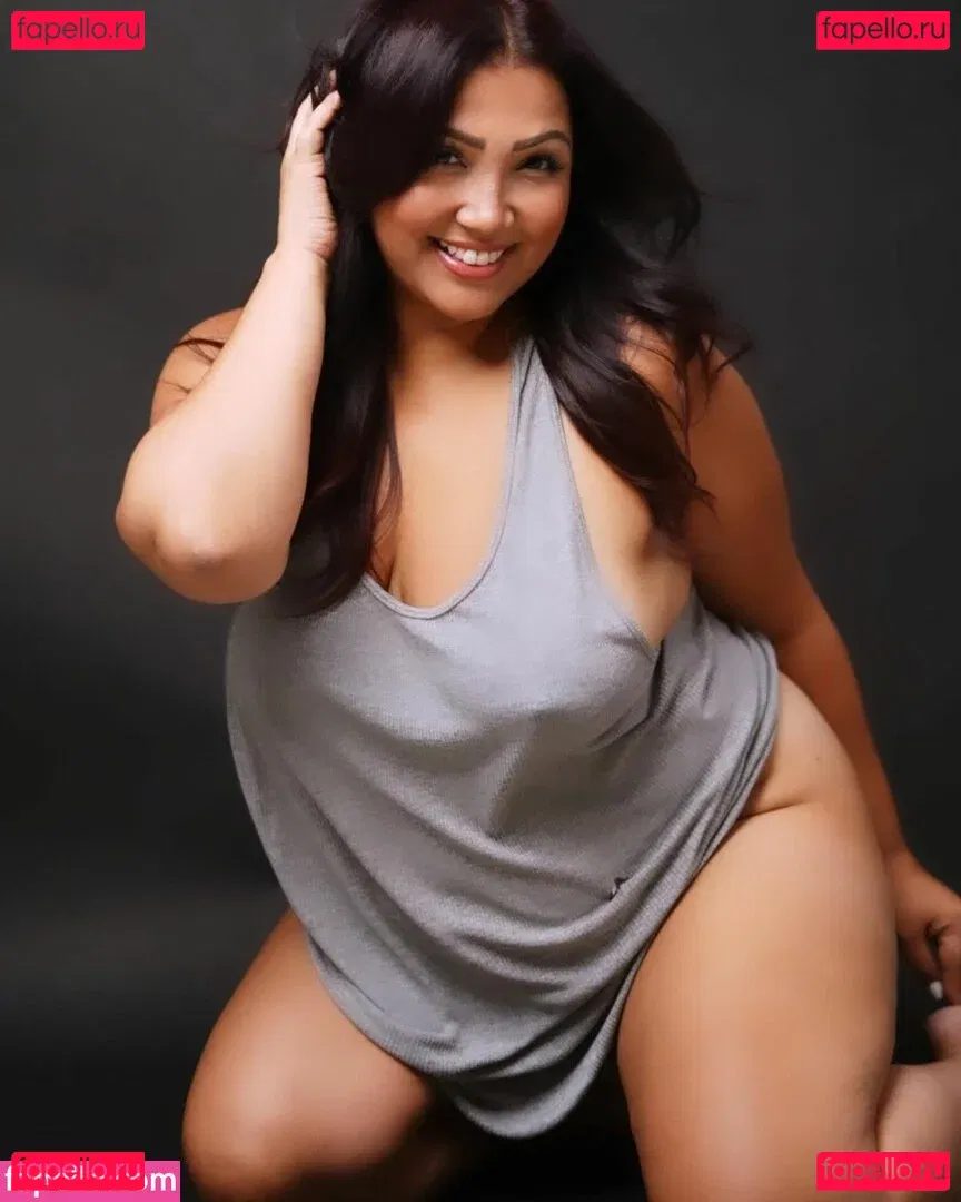 Aziastar Onlyfans Photo Gallery 