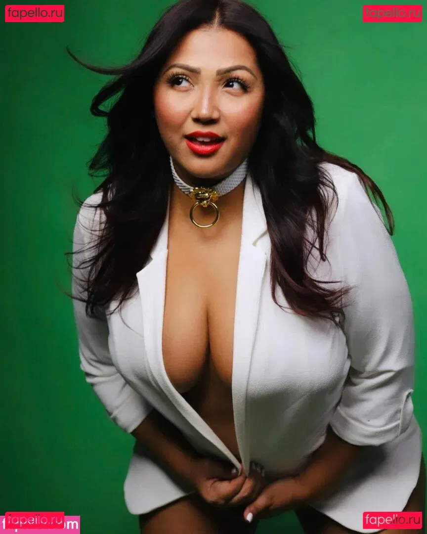 Aziastar Onlyfans Photo Gallery 