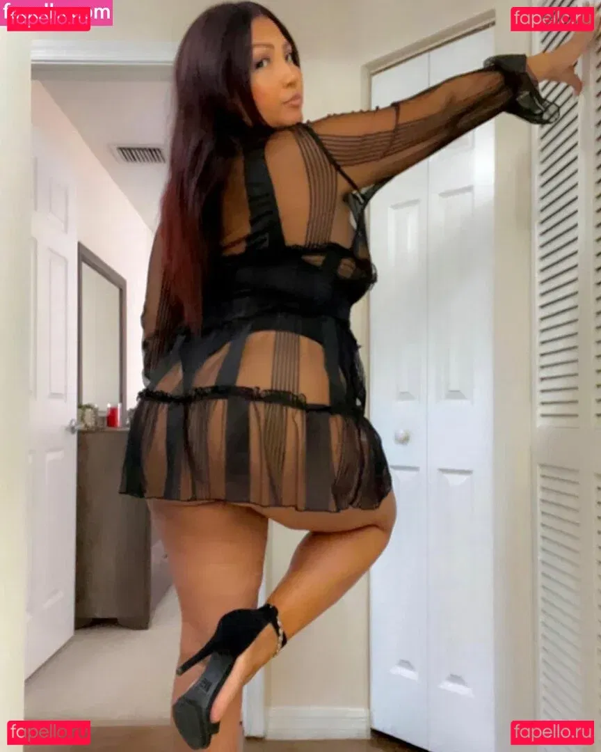 Aziastar Onlyfans Photo Gallery 