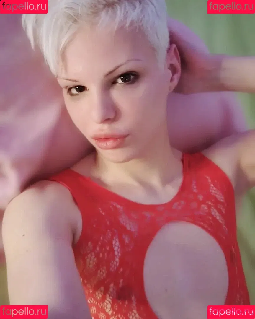 Blonditwink Onlyfans Photo Gallery 