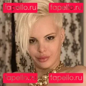 Blonditwink Onlyfans Photo Gallery 