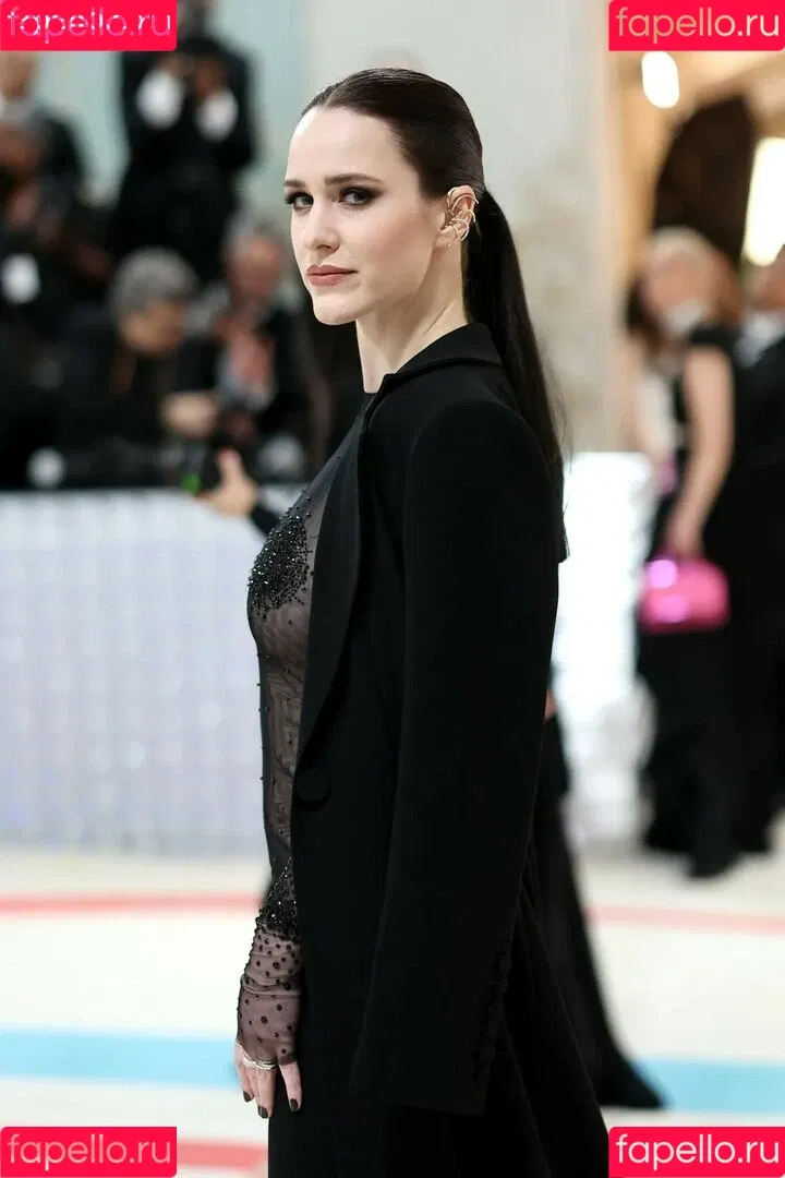 Rachel Brosnahan Onlyfans Photo Gallery 