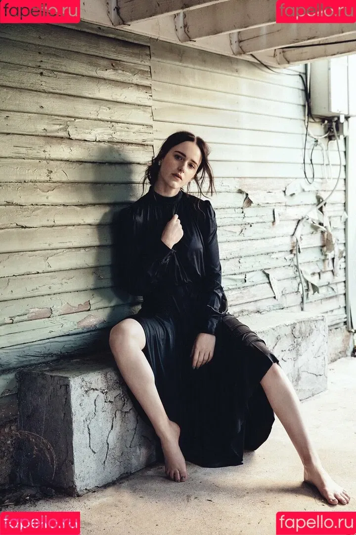 Rachel Brosnahan Onlyfans Photo Gallery 