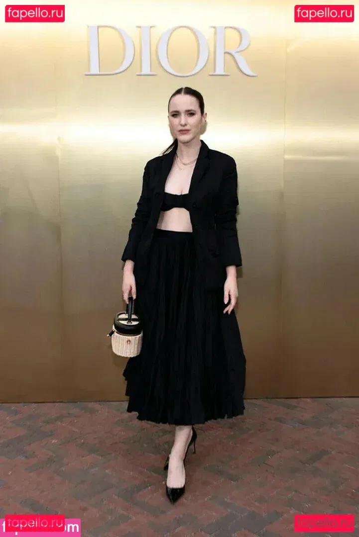 Rachel Brosnahan Onlyfans Photo Gallery 