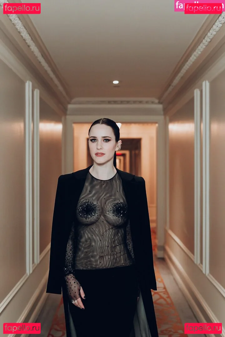 Rachel Brosnahan Onlyfans Photo Gallery 