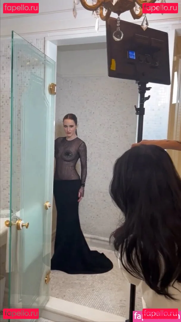 Rachel Brosnahan Onlyfans Photo Gallery 