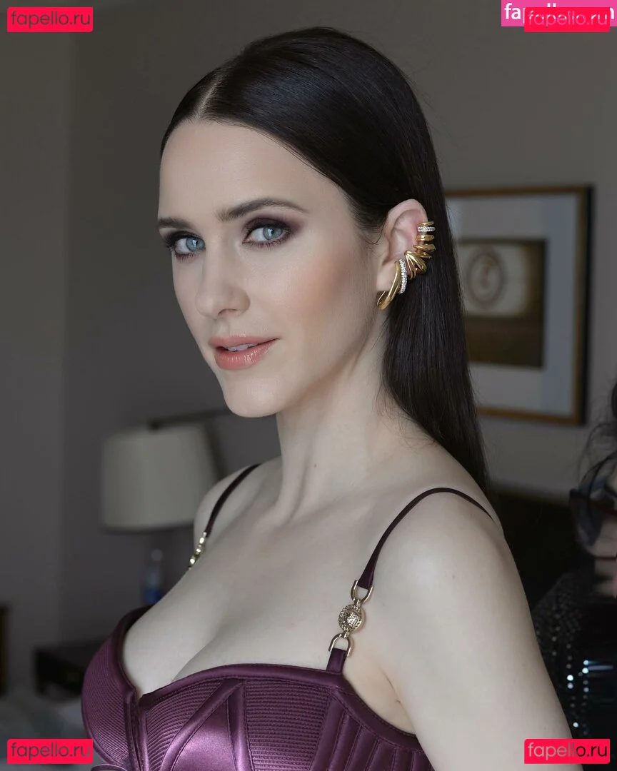 Rachel Brosnahan Onlyfans Photo Gallery 