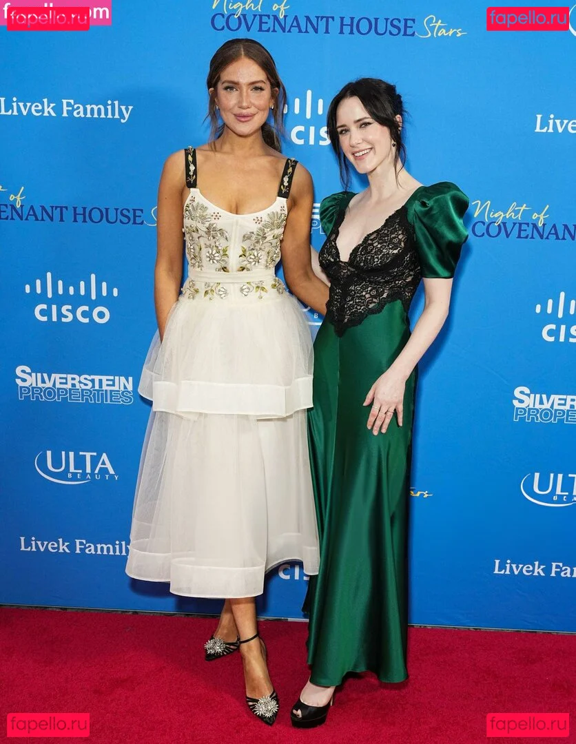 Rachel Brosnahan Onlyfans Photo Gallery 