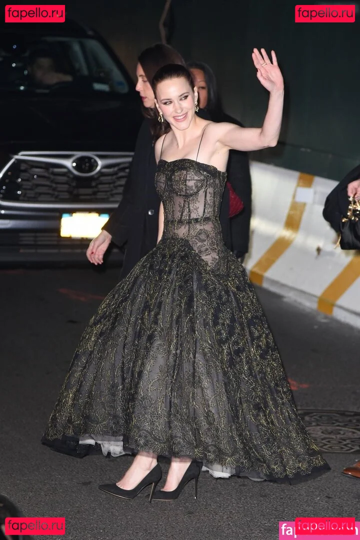 Rachel Brosnahan Onlyfans Photo Gallery 