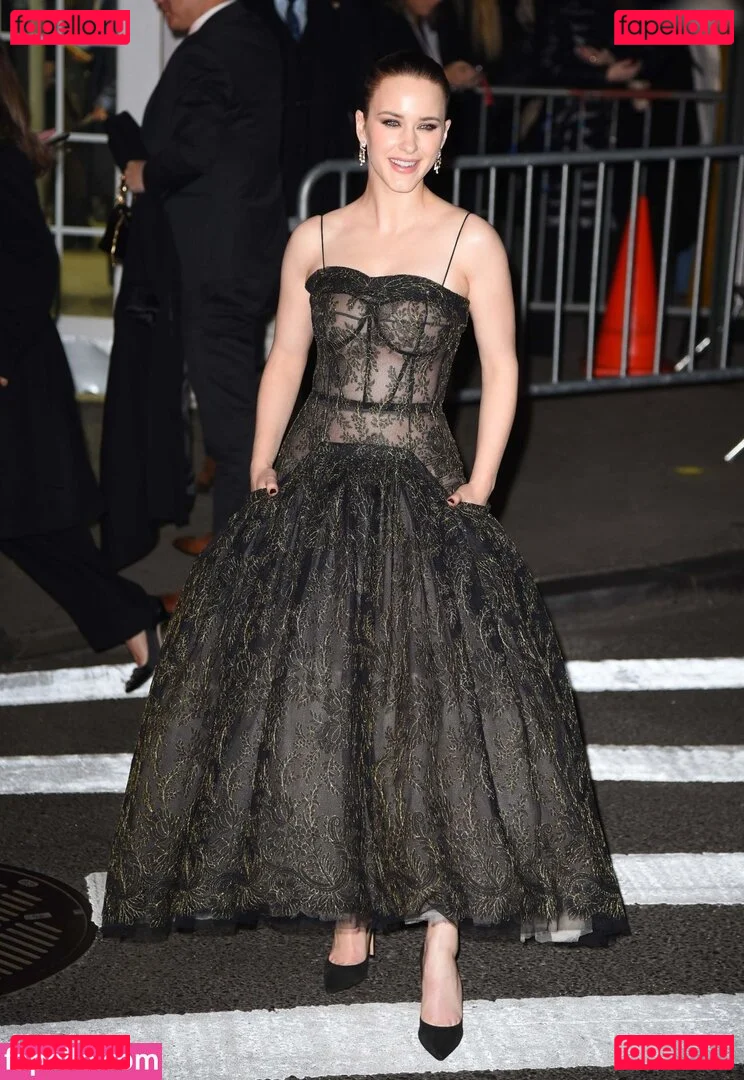 Rachel Brosnahan Onlyfans Photo Gallery 