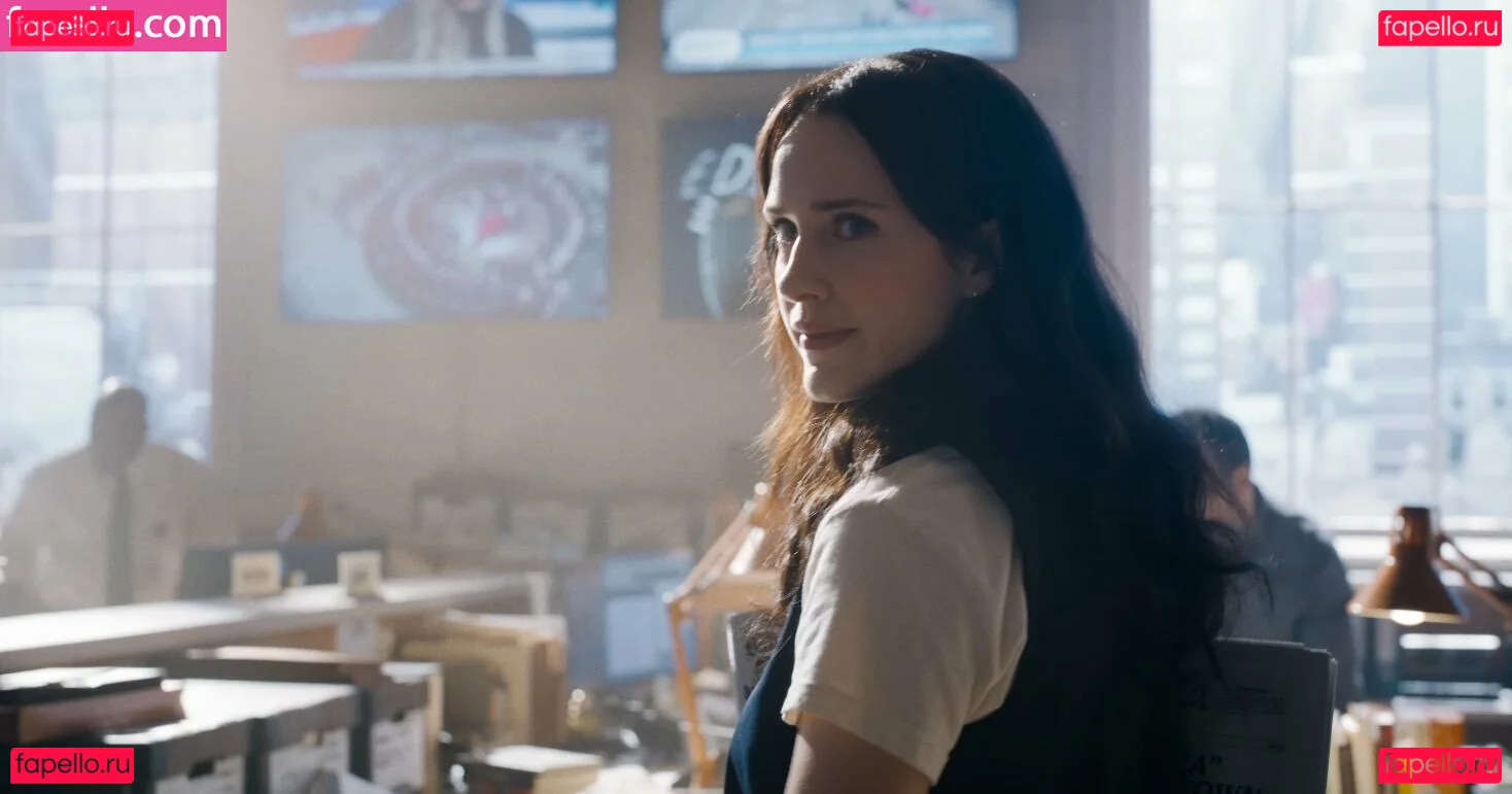 Rachel Brosnahan Onlyfans Photo Gallery 