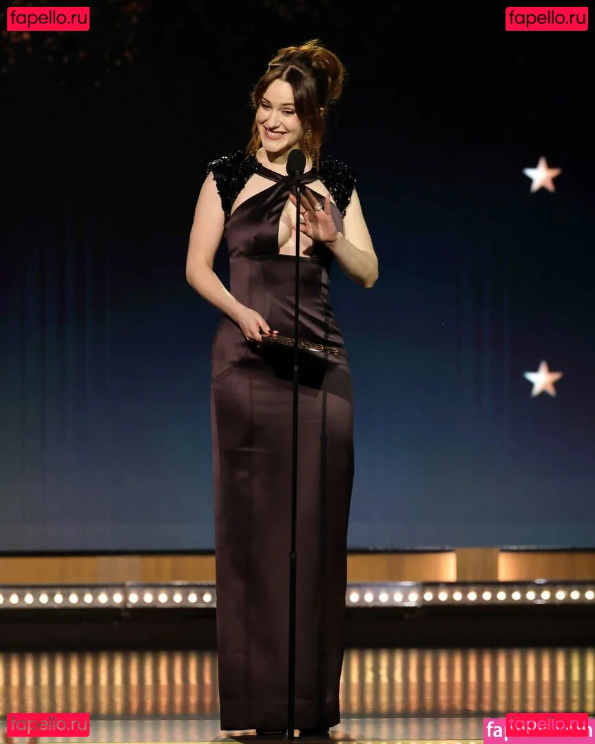 Rachel Brosnahan Onlyfans Photo Gallery 