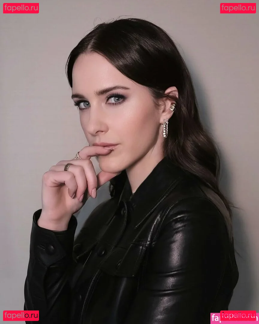 Rachel Brosnahan Onlyfans Photo Gallery 