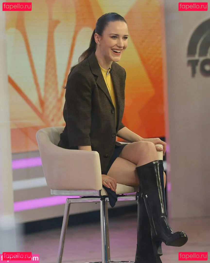 Rachel Brosnahan Onlyfans Photo Gallery 