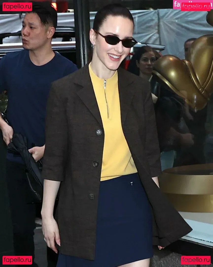 Rachel Brosnahan Onlyfans Photo Gallery 