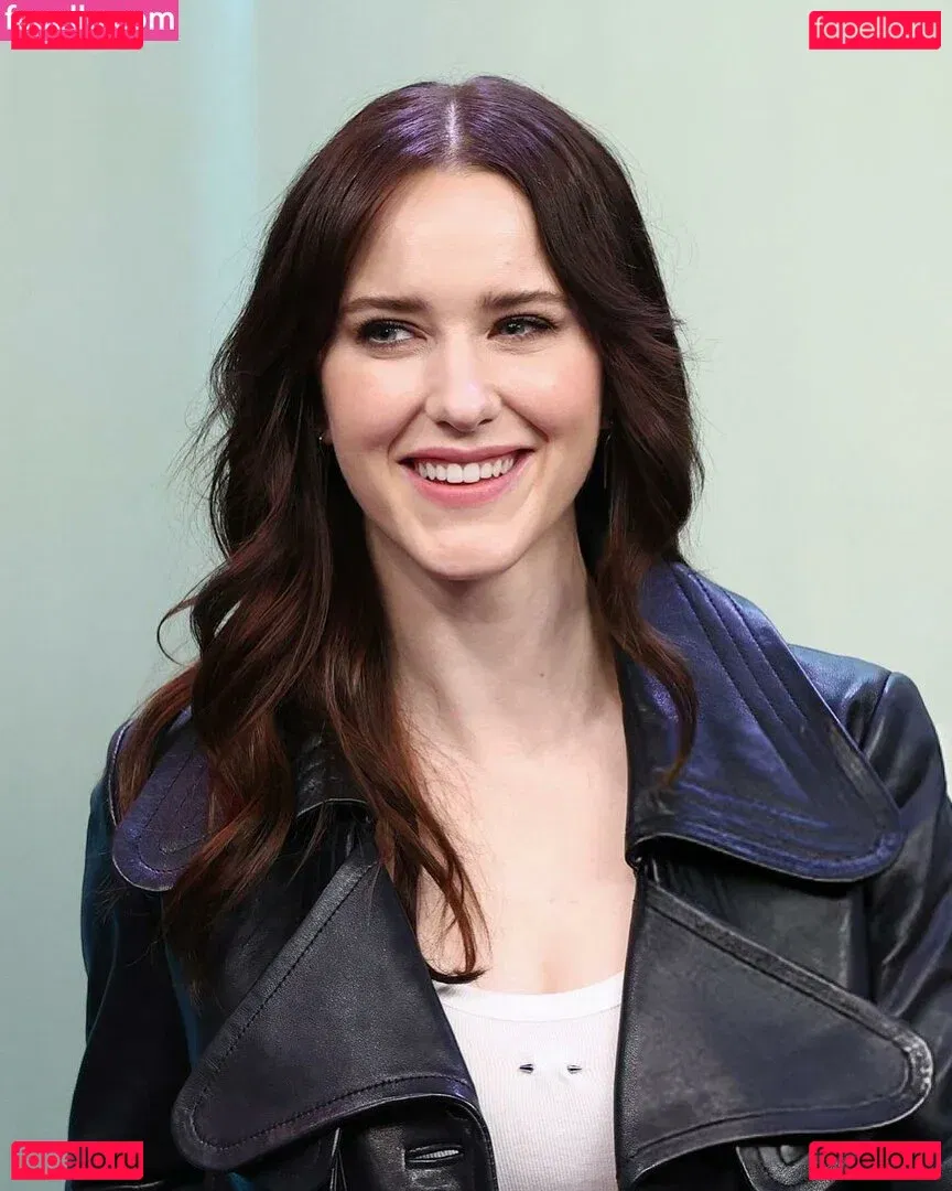 Rachel Brosnahan Onlyfans Photo Gallery 