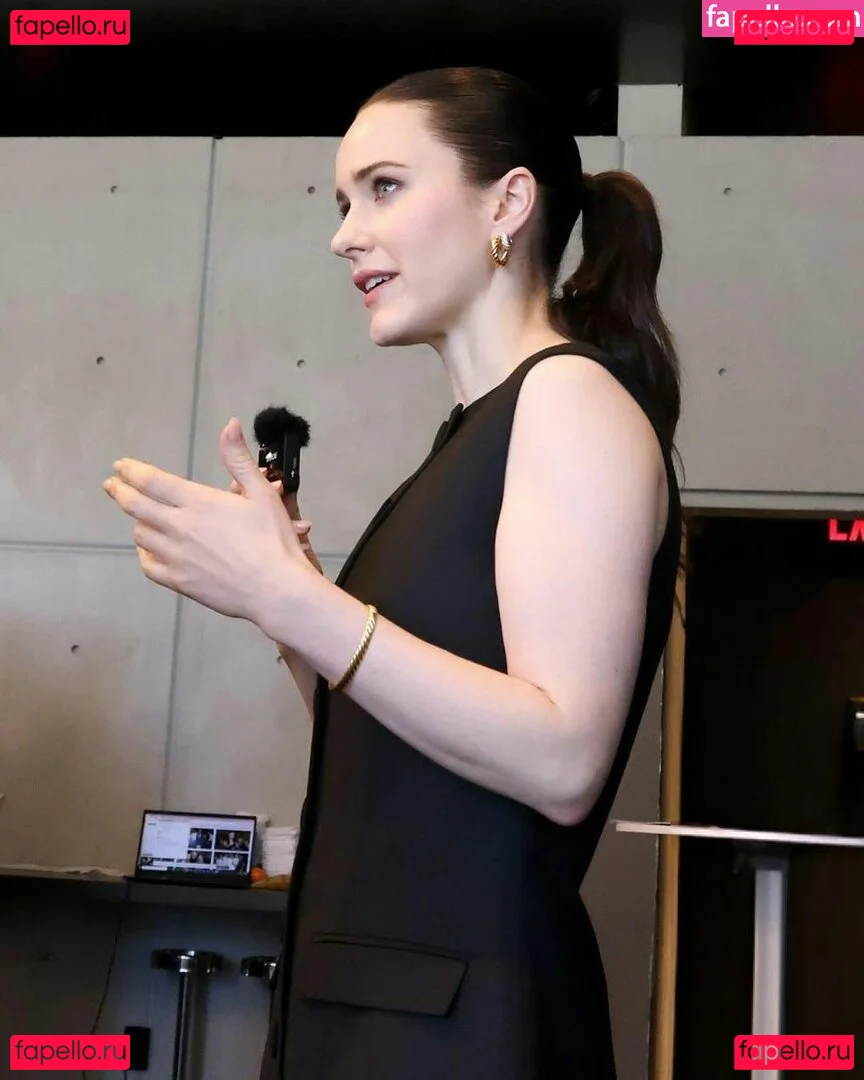 Rachel Brosnahan Onlyfans Photo Gallery 