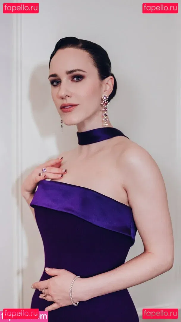 Rachel Brosnahan Onlyfans Photo Gallery 