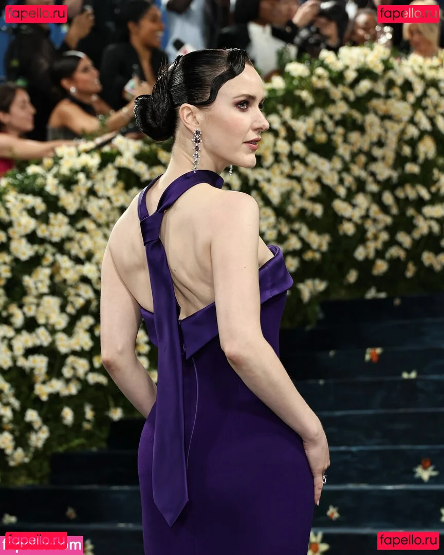 Rachel Brosnahan Onlyfans Photo Gallery 