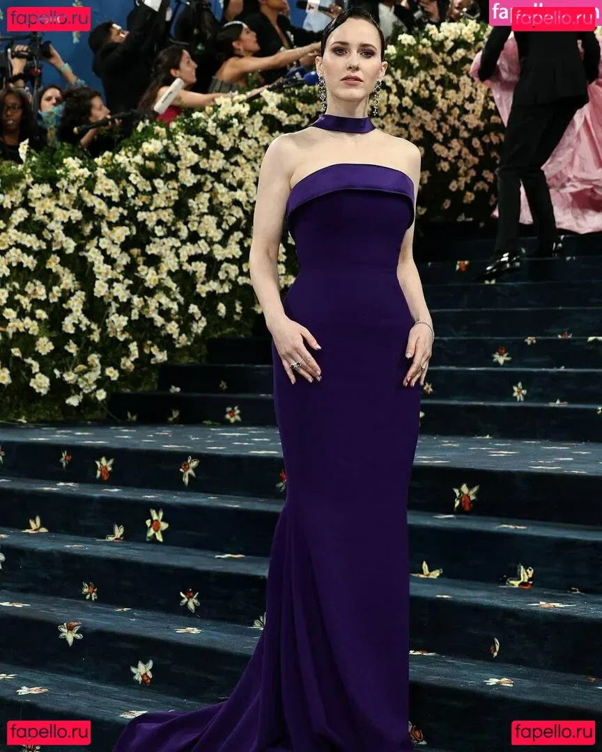 Rachel Brosnahan Onlyfans Photo Gallery 