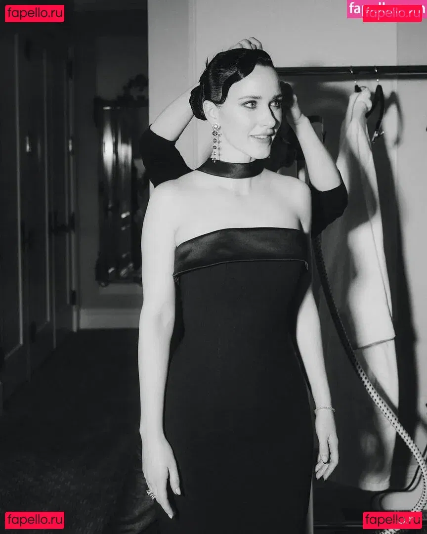 Rachel Brosnahan Onlyfans Photo Gallery 