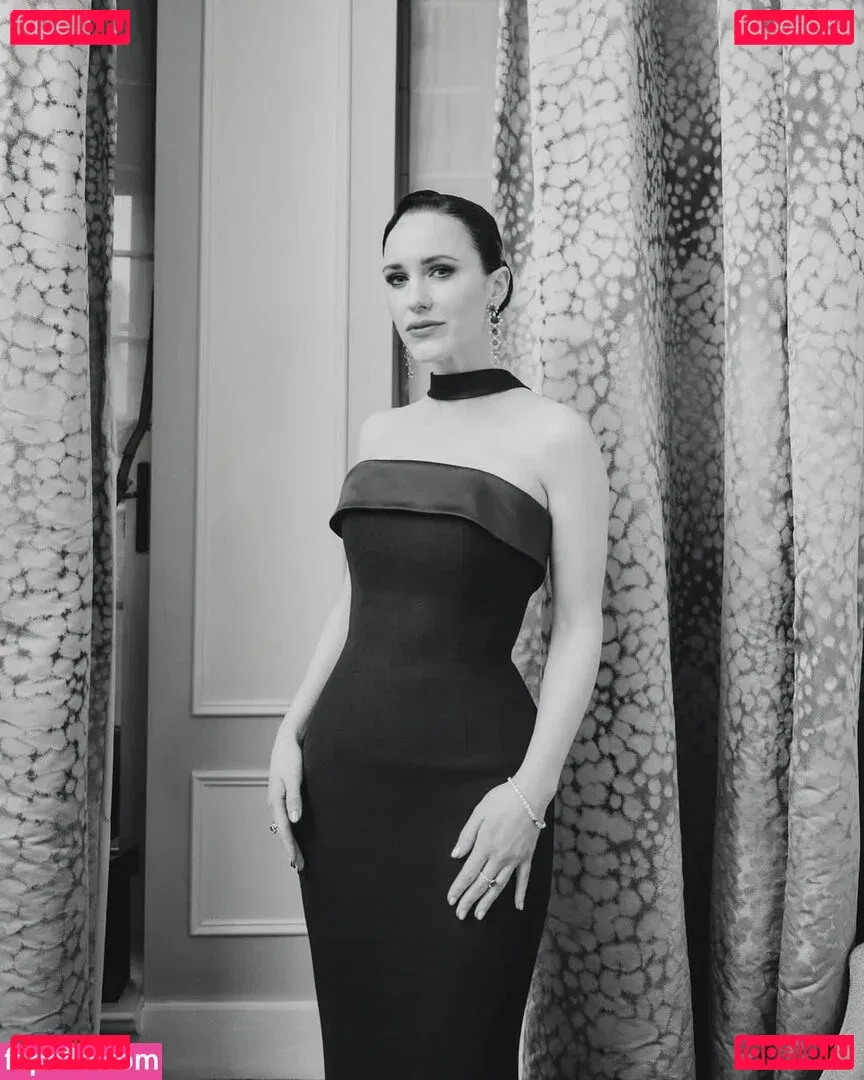 Rachel Brosnahan Onlyfans Photo Gallery 