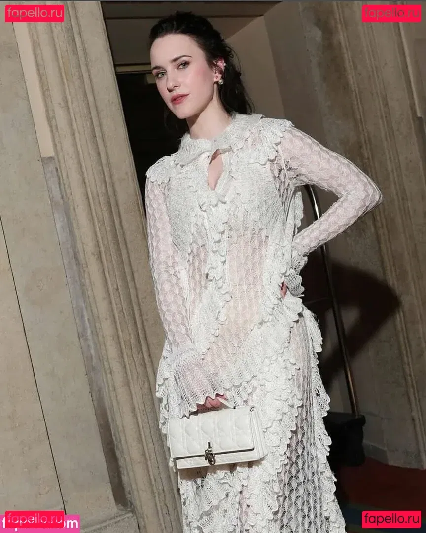 Rachel Brosnahan Onlyfans Photo Gallery 