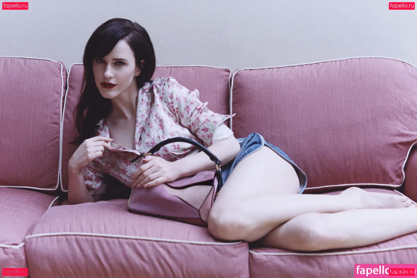 Rachel Brosnahan Onlyfans Photo Gallery 