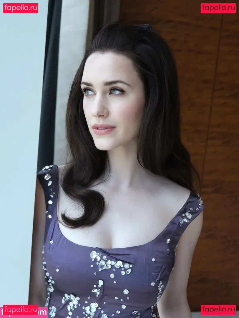 Rachel Brosnahan Onlyfans Photo Gallery 