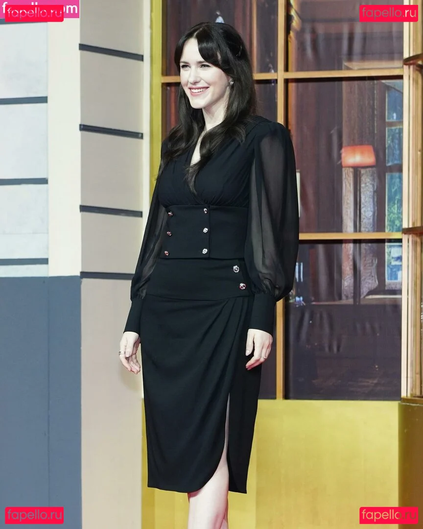 Rachel Brosnahan Onlyfans Photo Gallery 