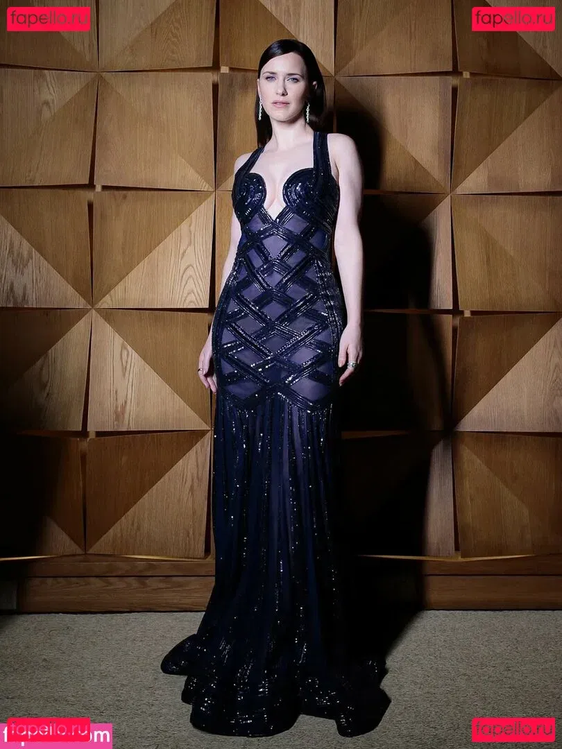 Rachel Brosnahan Onlyfans Photo Gallery 