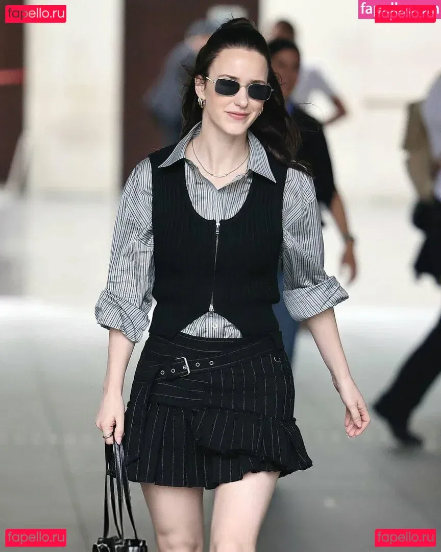 Rachel Brosnahan Onlyfans Photo Gallery 