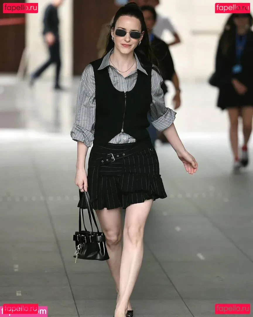 Rachel Brosnahan Onlyfans Photo Gallery 