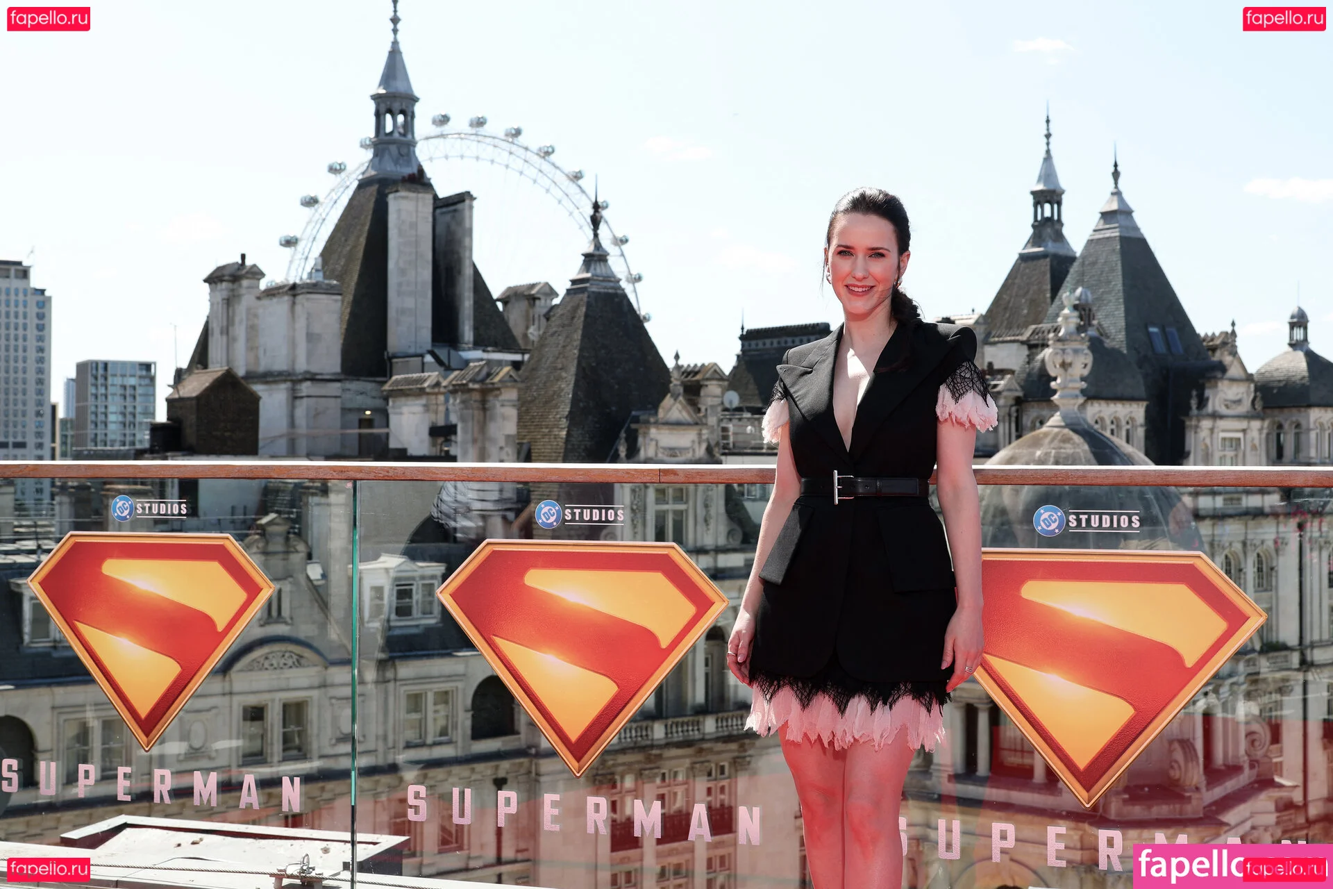 Rachel Brosnahan Onlyfans Photo Gallery 