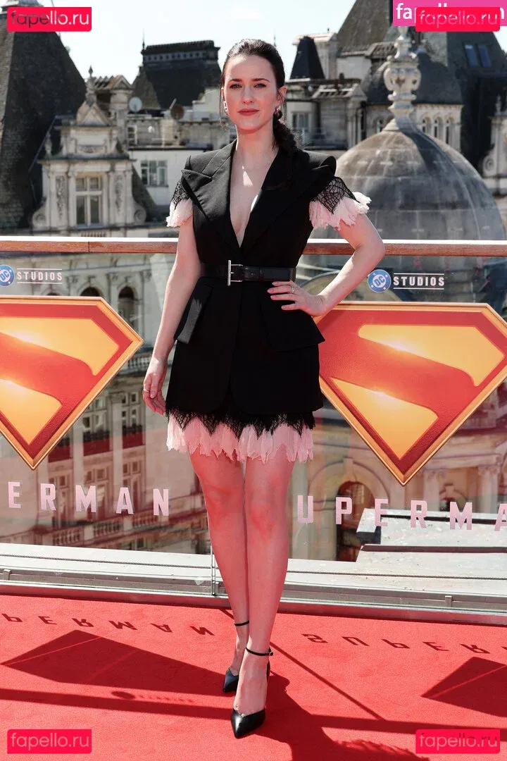 Rachel Brosnahan Onlyfans Photo Gallery 