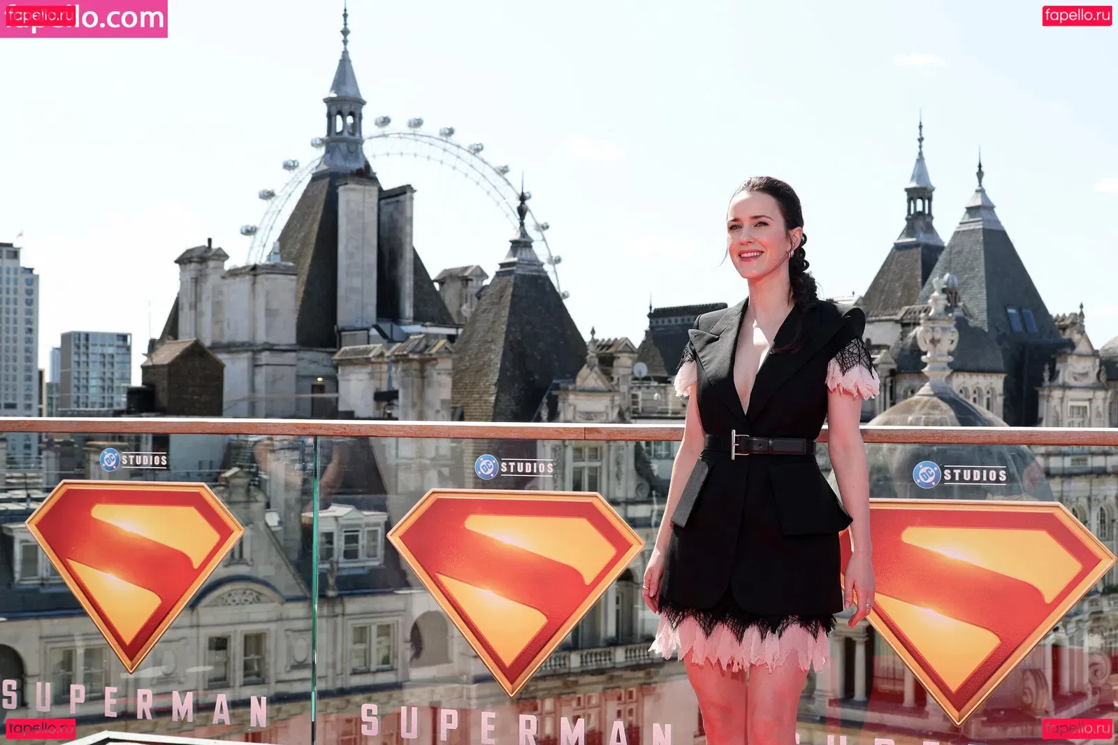 Rachel Brosnahan Onlyfans Photo Gallery 