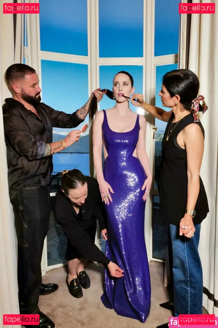 Rachel Brosnahan Onlyfans Photo Gallery 