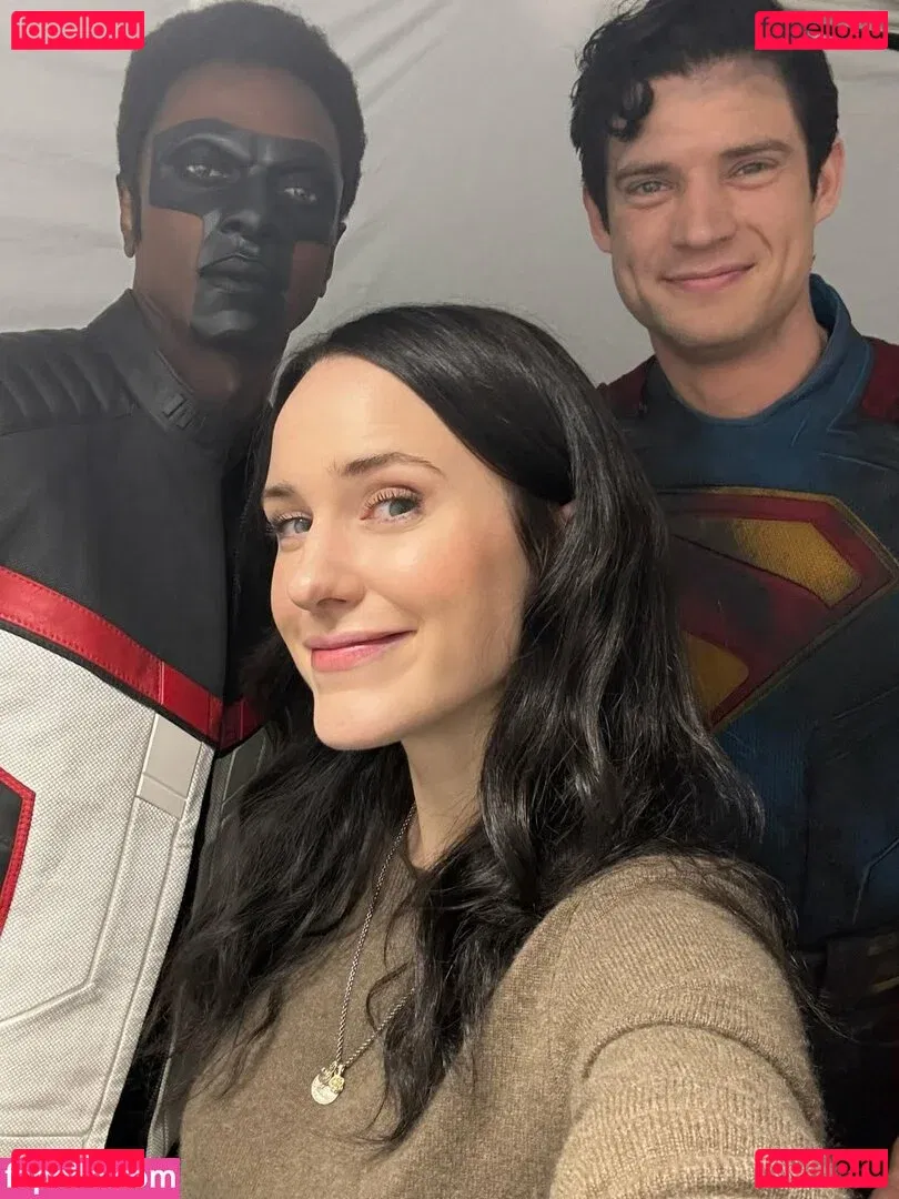 Rachel Brosnahan Onlyfans Photo Gallery 